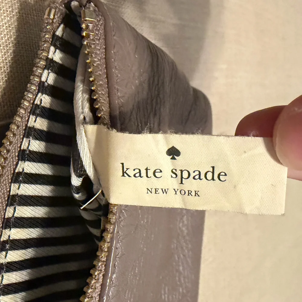 Kate Spade Pebbled Leather Small Card Wristlet